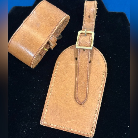 Louis Vuitton Malletier Luggage Tag & Poignet Set - Picture 3 of 4